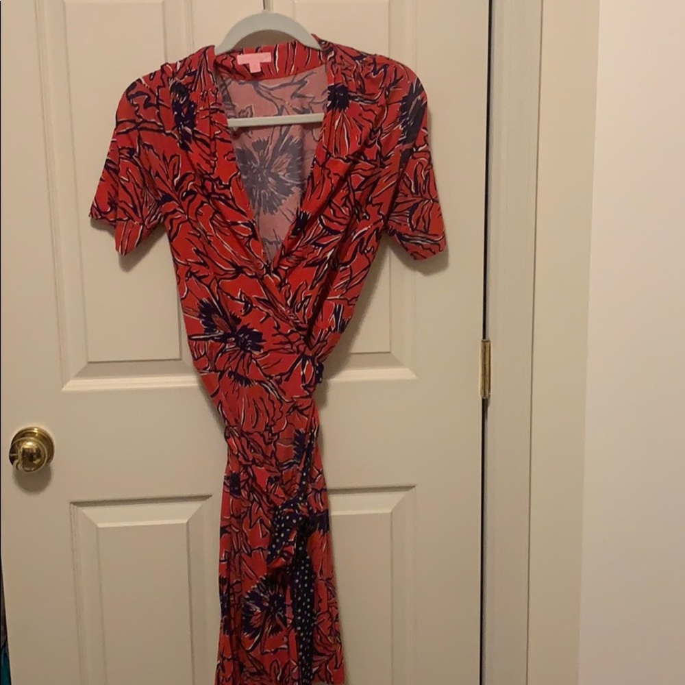 Short sleeved Lilly Pulitzer wrap dress